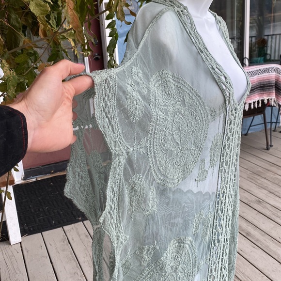 Bohemian gorgeous lace dress - Picture 2 of 7